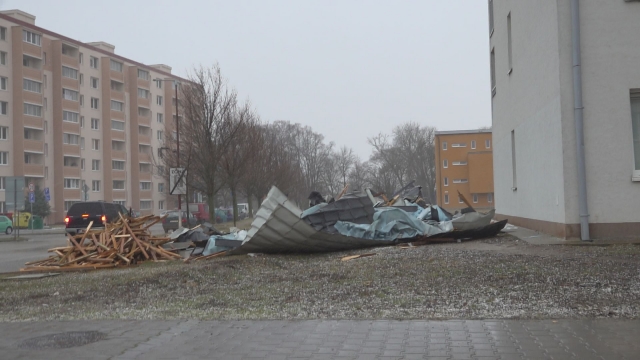 V prípade spadnutej strechy v Senici polícia začala trestné stíhanie