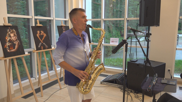 V DAV-e zahral saxofonista Ralf Skowronnek 